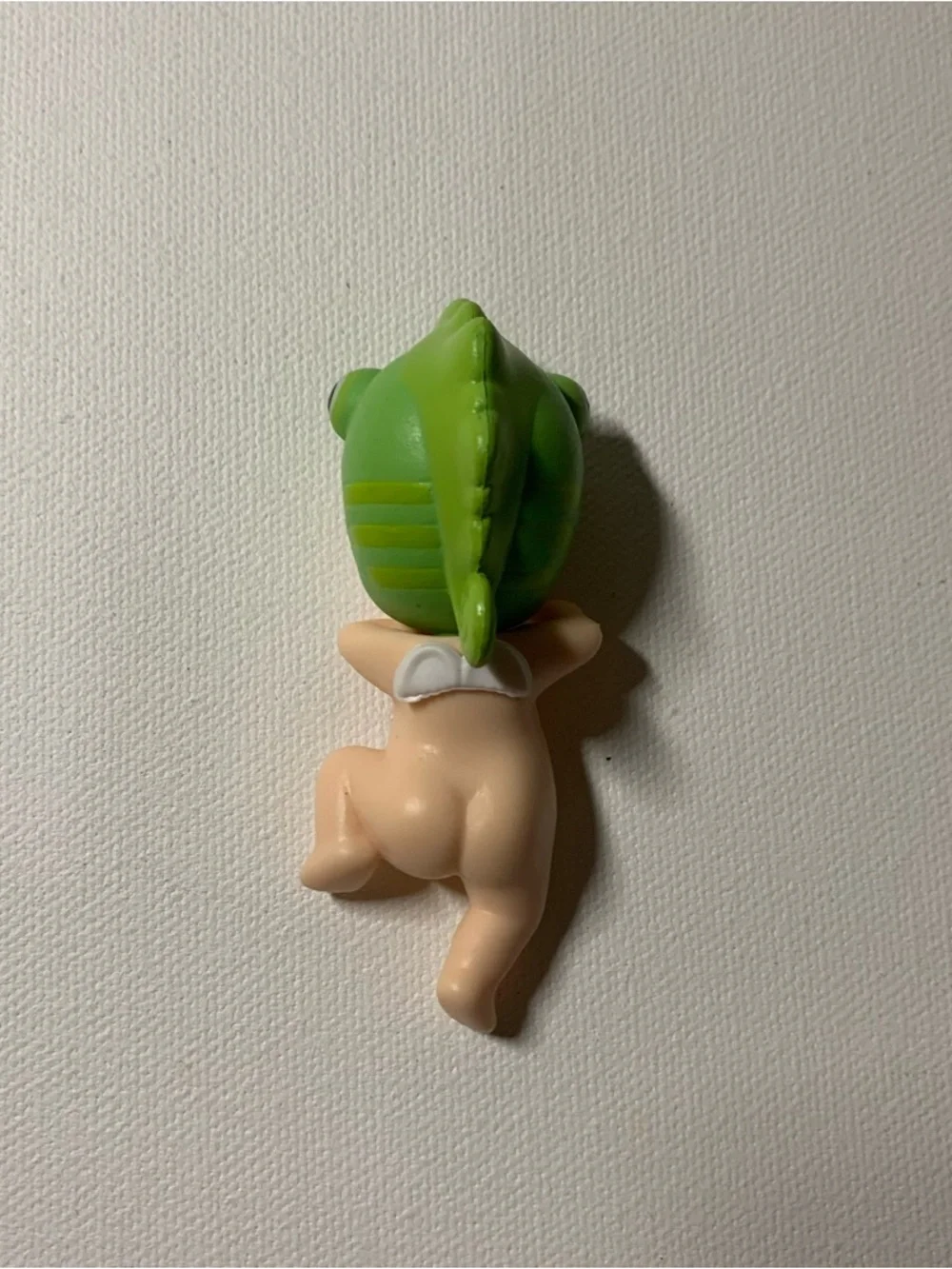 Cute green frog Sonny Angel figurine